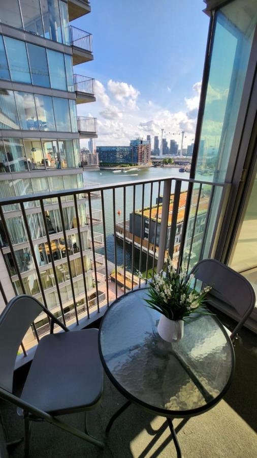 Luxury 2 Bed Apartment Excel Londres Extérieur photo