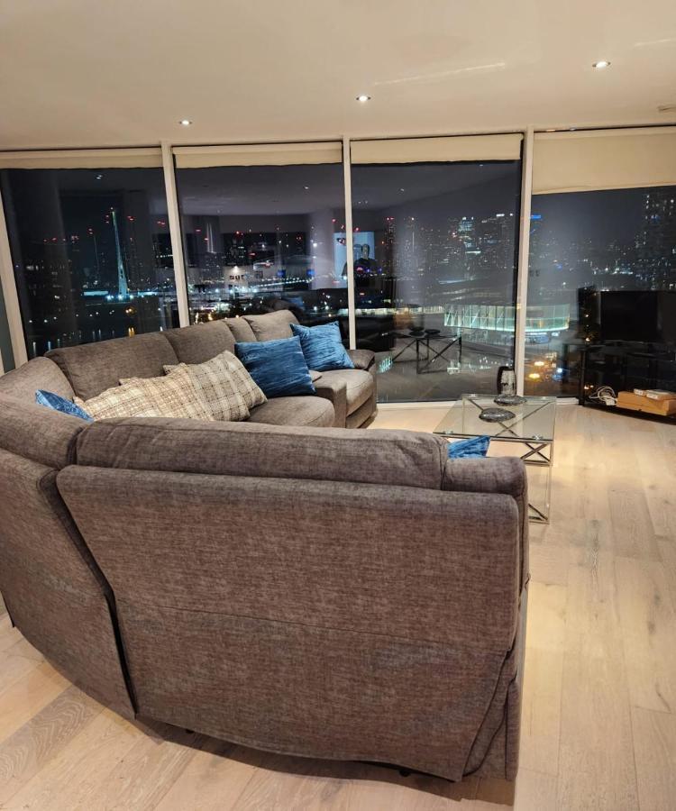 Luxury 2 Bed Apartment Excel Londres Extérieur photo