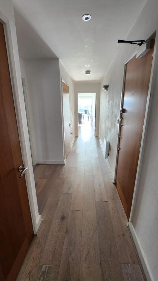 Luxury 2 Bed Apartment Excel Londres Extérieur photo