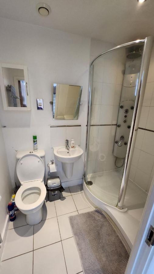 Luxury 2 Bed Apartment Excel Londres Extérieur photo